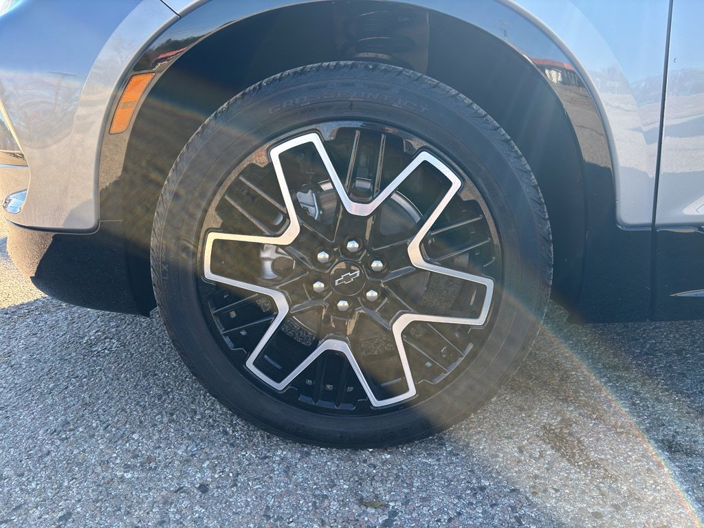 New 2026 Chevrolet Blazer RS w/ Driver Confidence II Package FWD image 3
