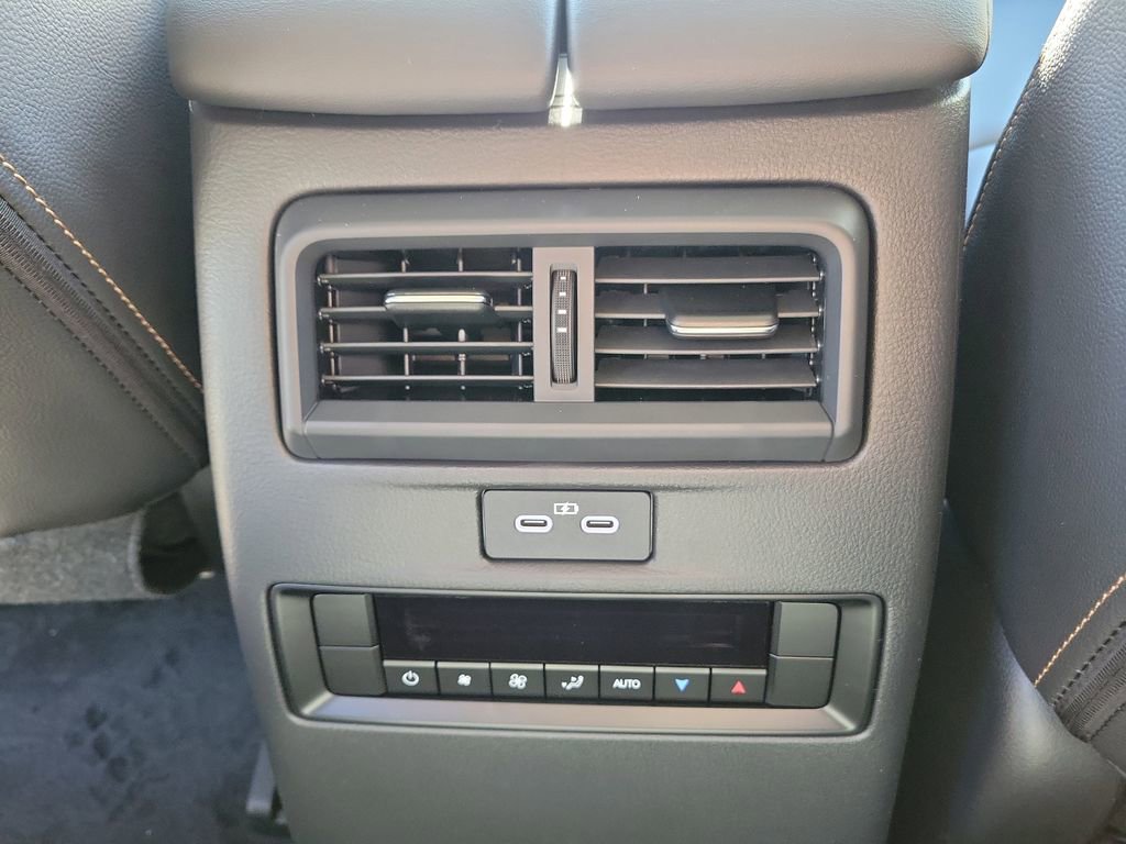 New 2026 MAZDA CX-90 3.3 Turbo w/ Select Package image 16