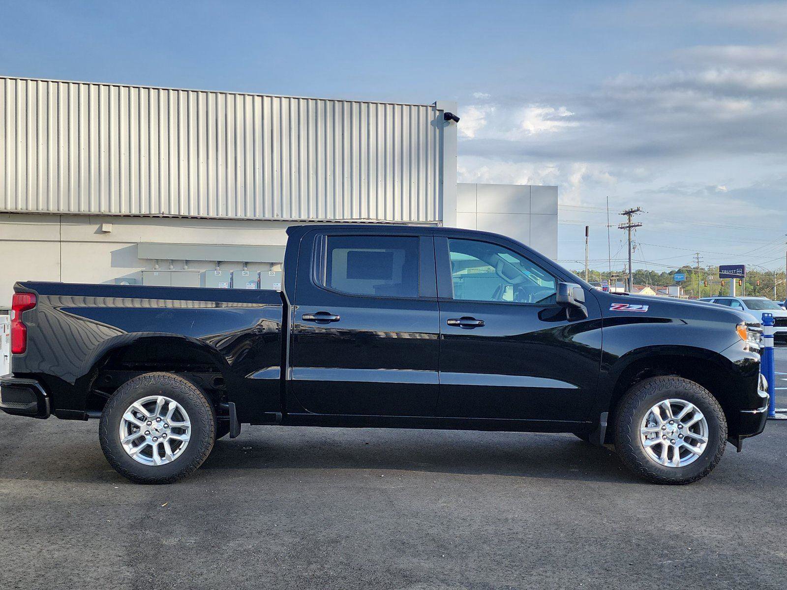 New 2026 Chevrolet Silverado 1500 RST w/ Z71 Off-Road Package image 6