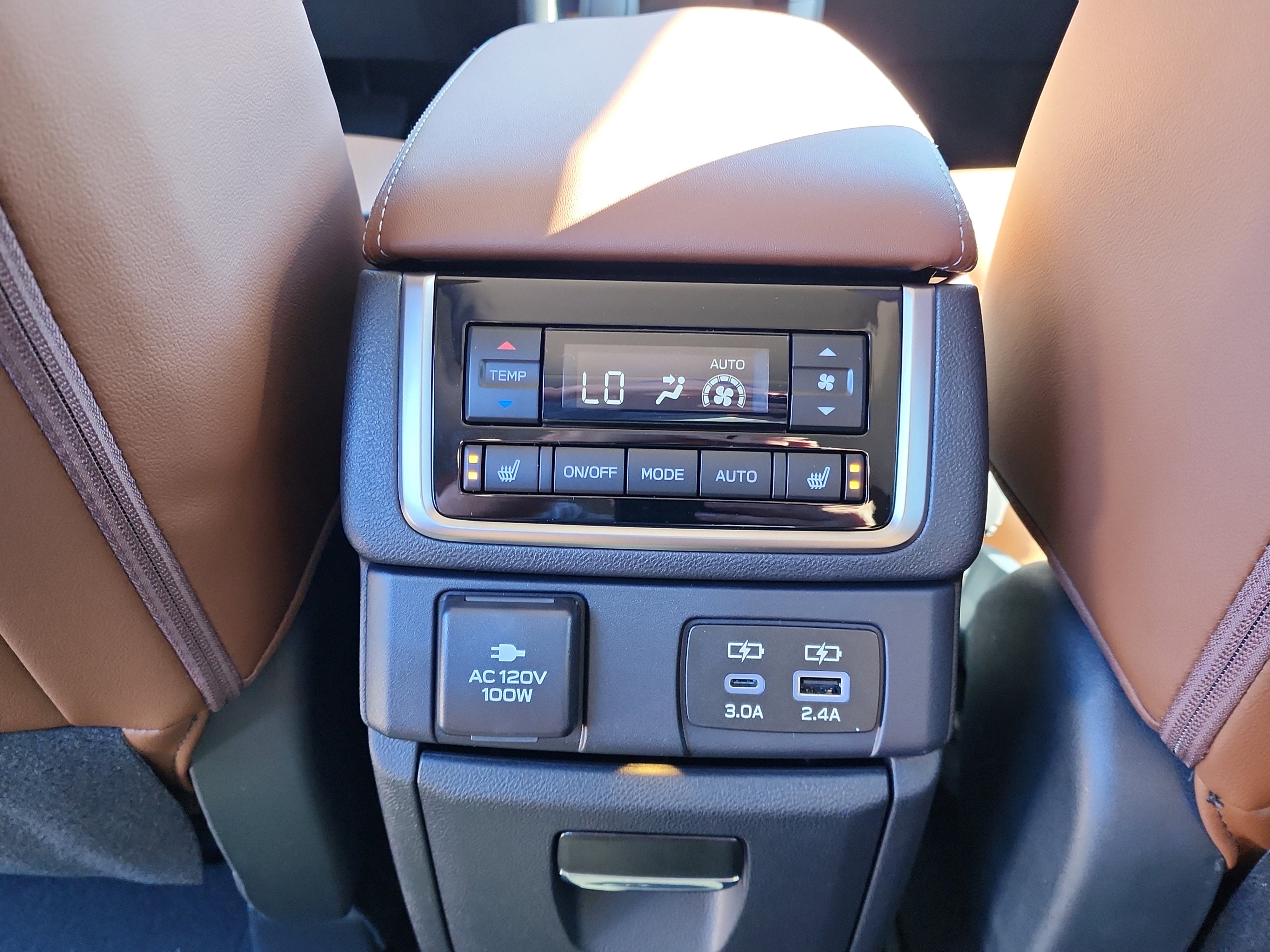 New 2025 Subaru Ascent Touring image 9