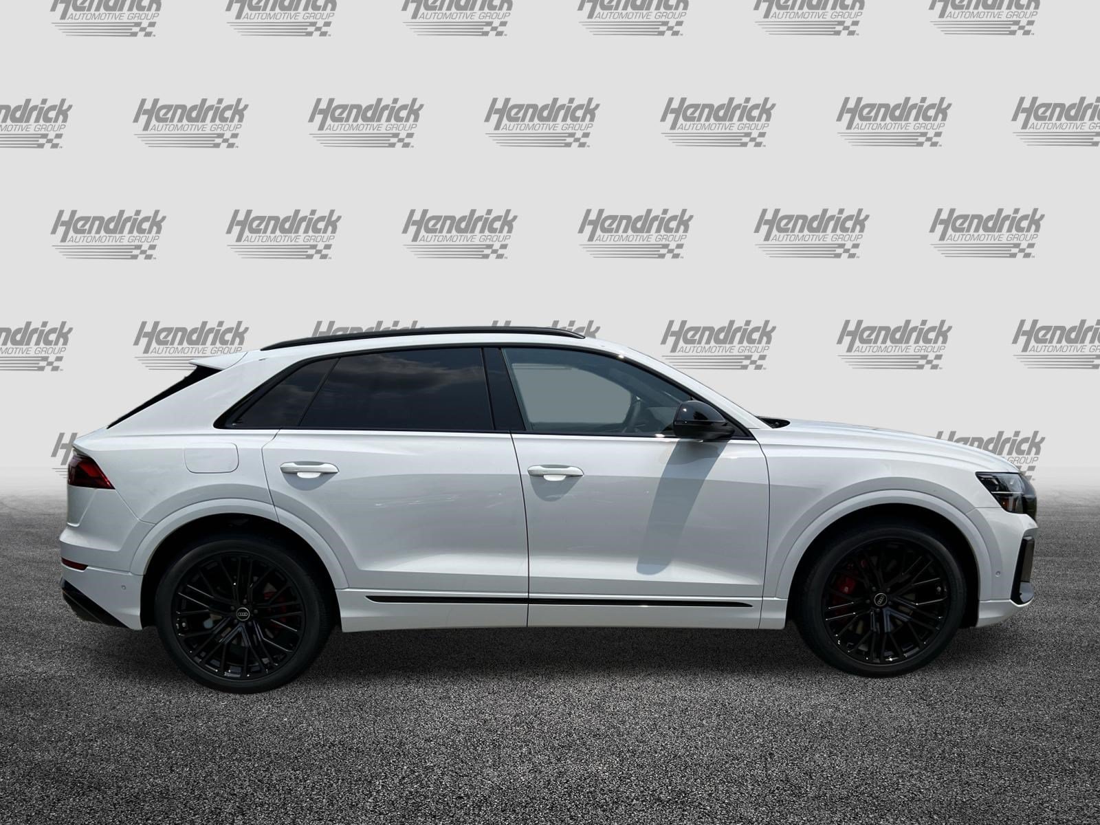 New 2026 Audi SQ8 Prestige AWD/4WD image 10