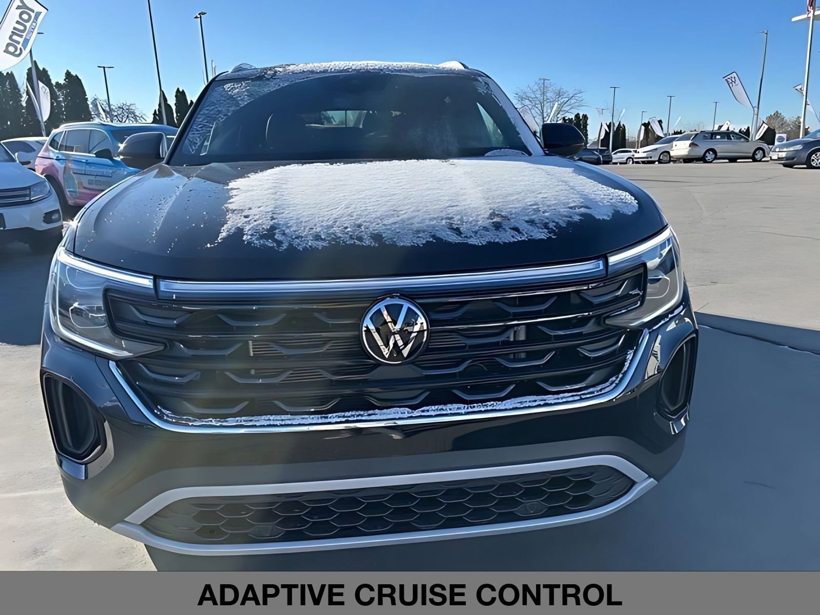 New 2026 Volkswagen Atlas Cross Sport SE AWD/4WD image 11