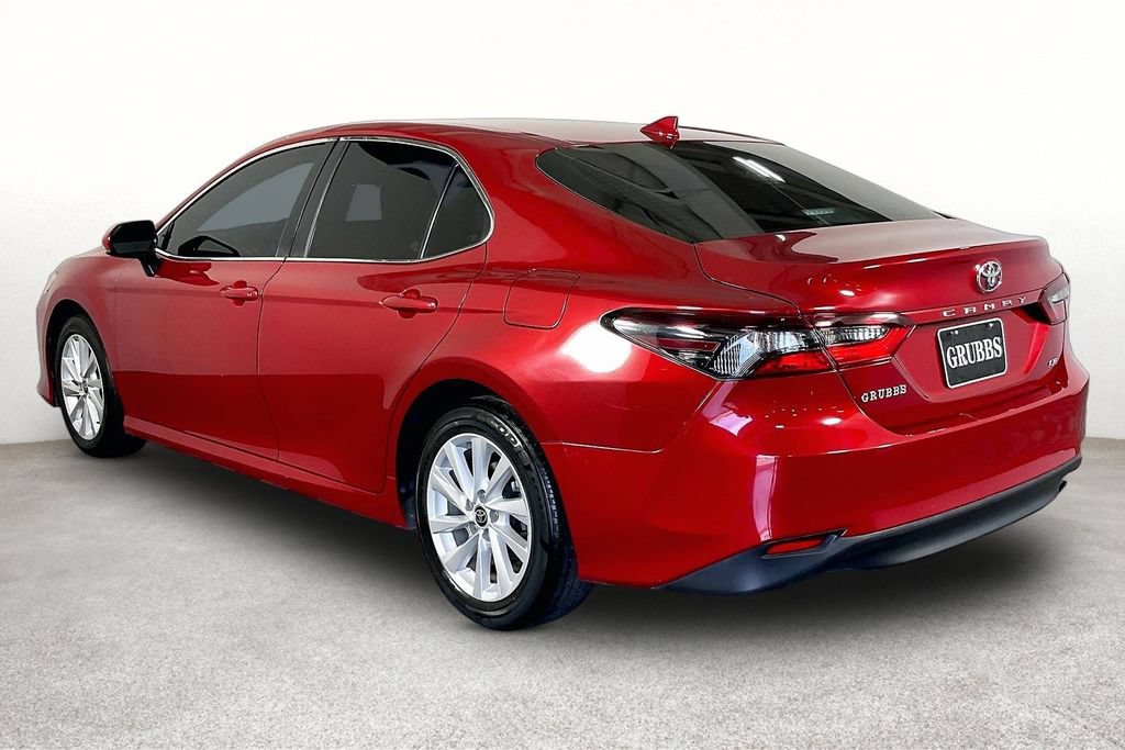 Used 2024 Toyota Camry LE FWD image 14