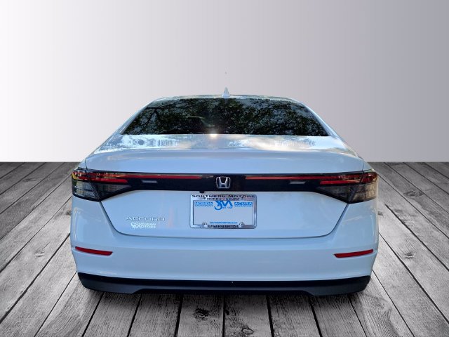 Used 2025 Honda Accord LX image 4