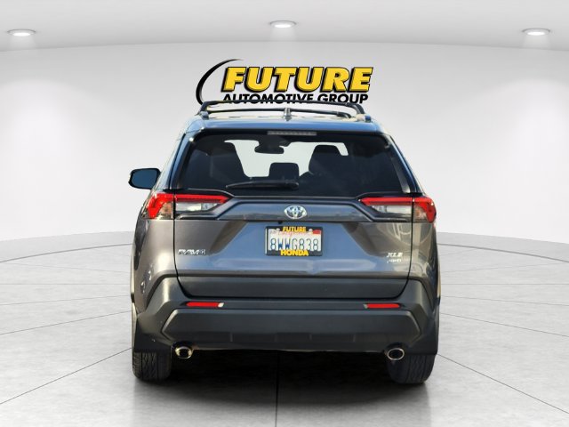 Used 2021 Toyota RAV4 XLE w/ Convenience Package AWD/4WD image 8
