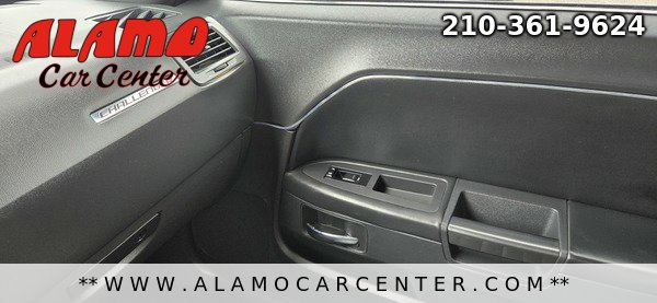 Used 2012 Dodge Challenger SXT RWD image 35