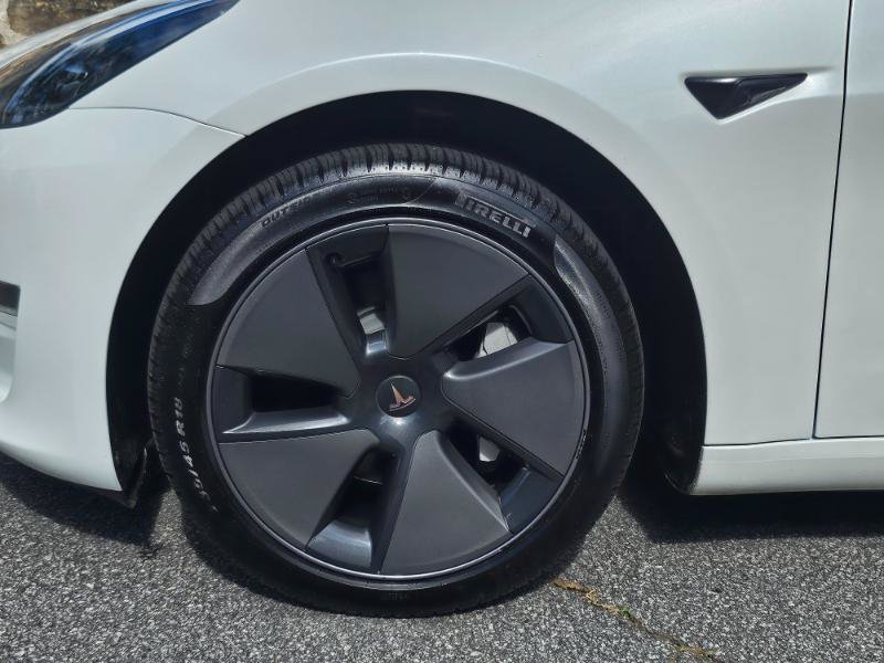 Used 2023 Tesla Model 3 Standard Range RWD image 17