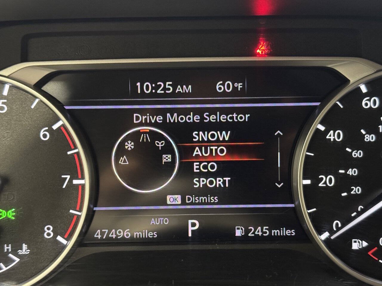 Used 2021 Nissan Rogue S AWD/4WD image 28