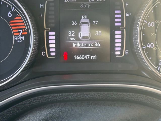 Used 2019 Jeep Cherokee Latitude w/ Popular Appearance Group image 4