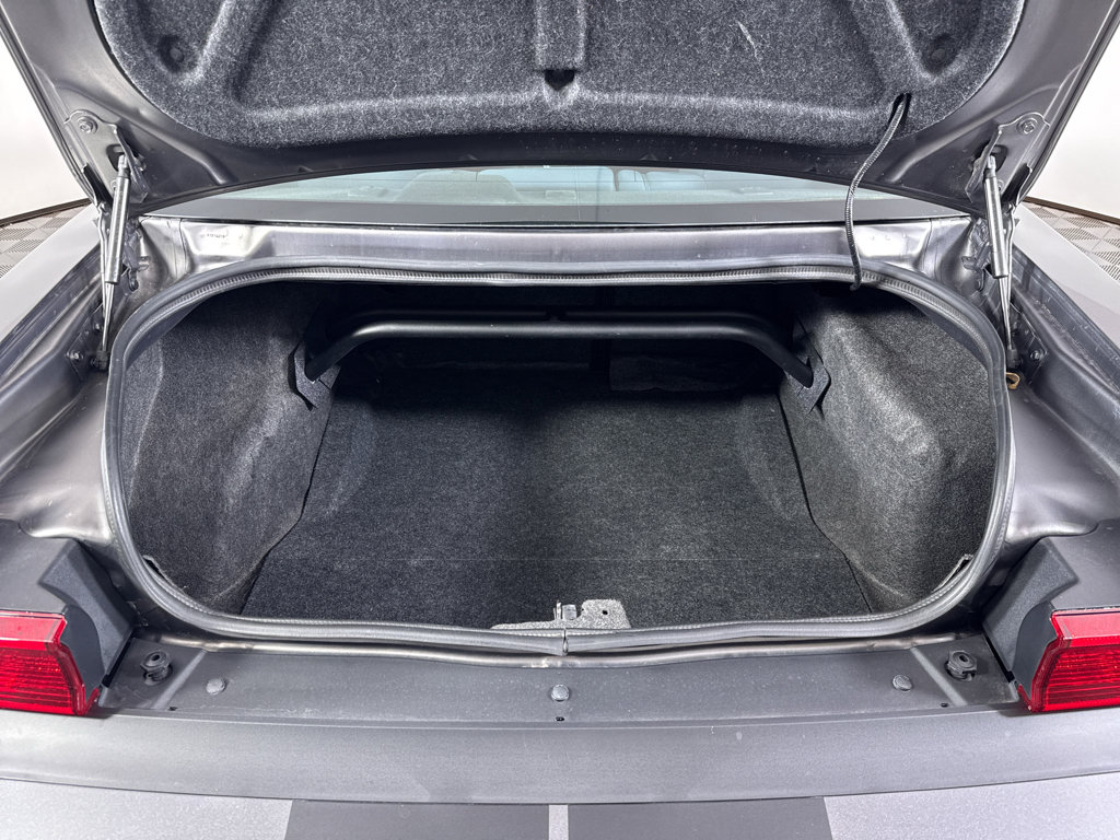 Used 2014 Dodge Challenger R/T image 8