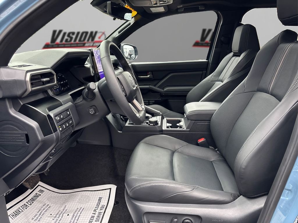 Used 2025 Toyota 4Runner Limited image 9