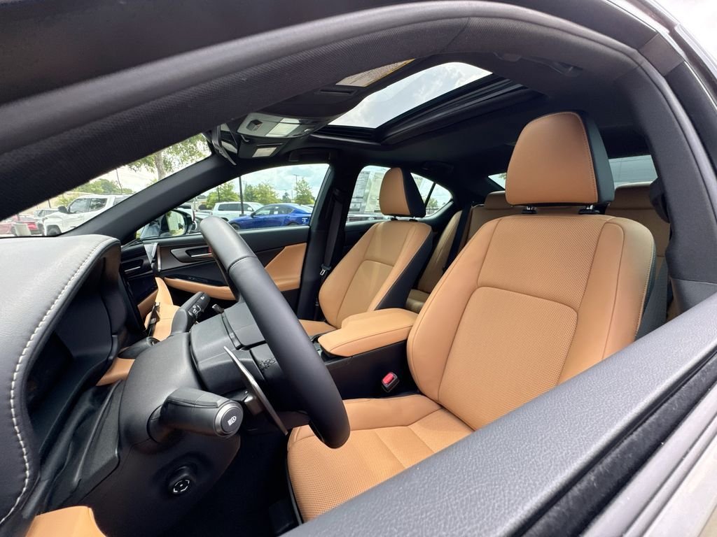 New 2026 Lexus IS 350 F Sport RWD image 10