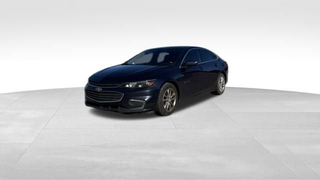 Used 2017 Chevrolet Malibu LT