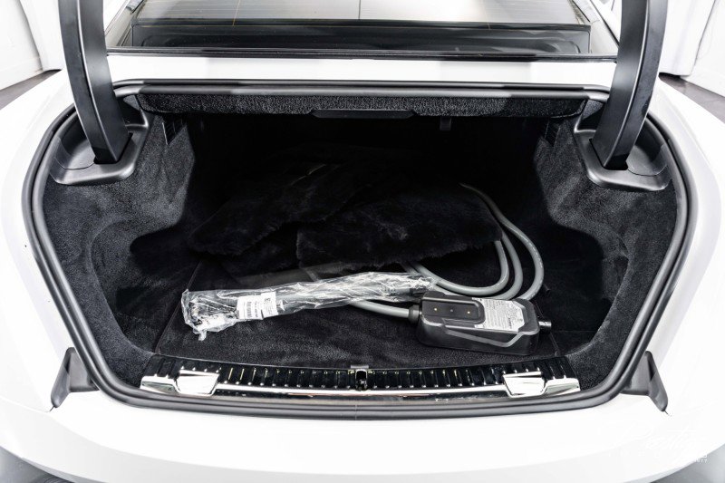 Used 2024 Rolls-Royce Spectre w/ Spectre Launch Package image 17