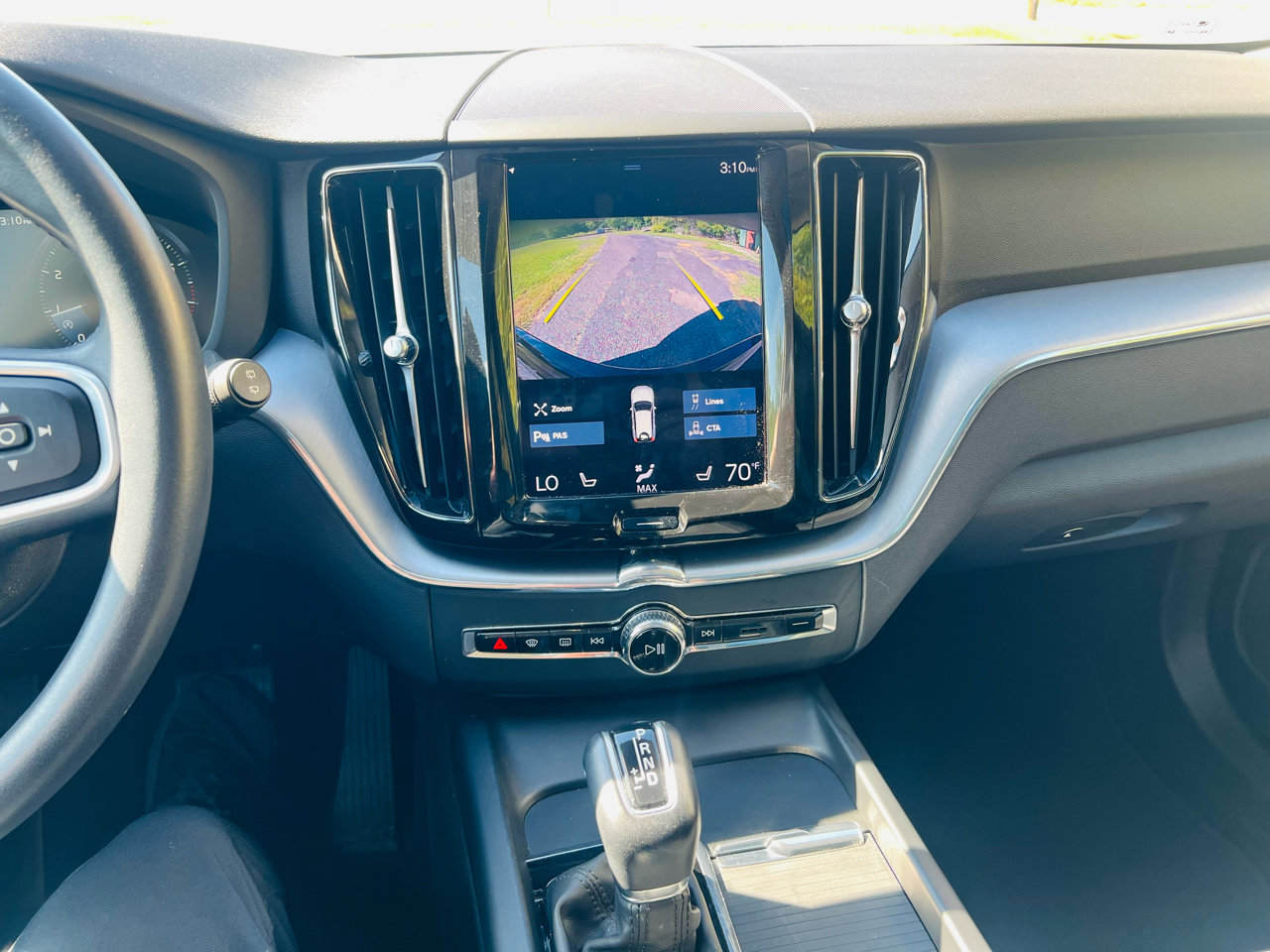 Used 2020 Volvo XC60 T5 Momentum image 33