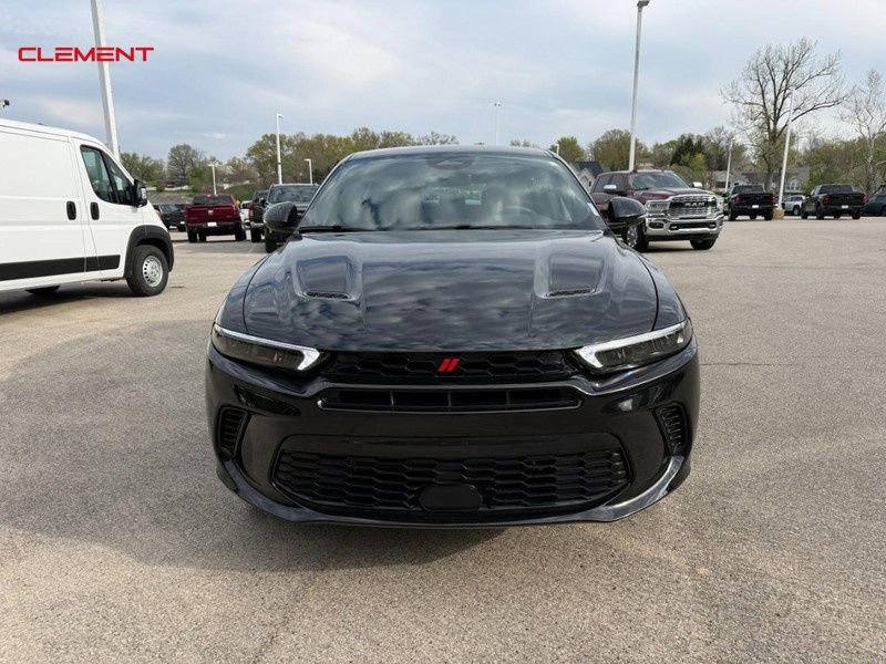 Used 2024 Dodge Hornet GT w/ GT Blacktop Package image 11