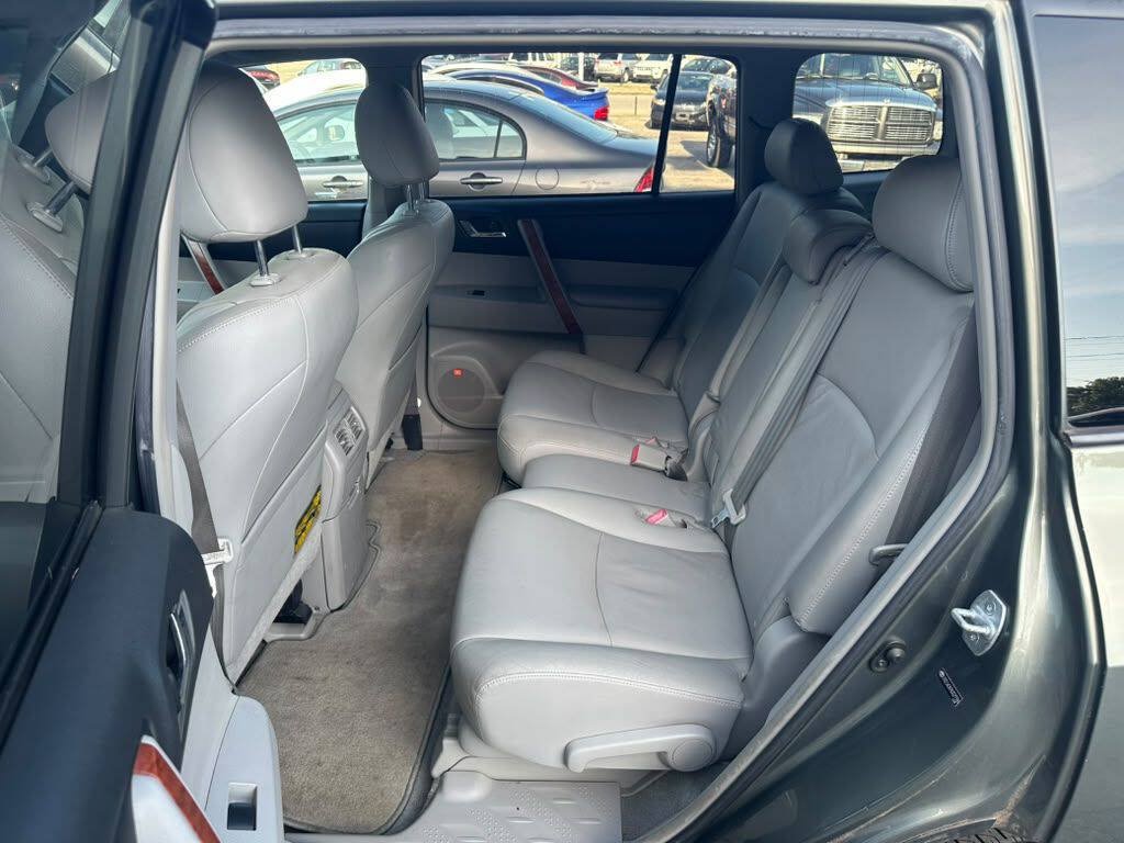 Used 2008 Toyota Highlander Limited AWD/4WD image 21