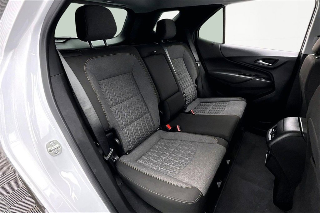 Used 2023 Chevrolet Equinox LT image 27