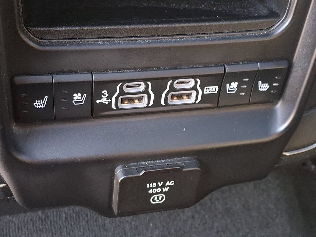 Used 2019 RAM 1500 Limited AWD/4WD image 13