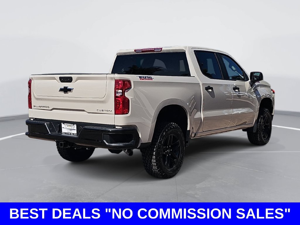 New 2026 Chevrolet Silverado 1500 Custom Trail Boss AWD/4WD image 3