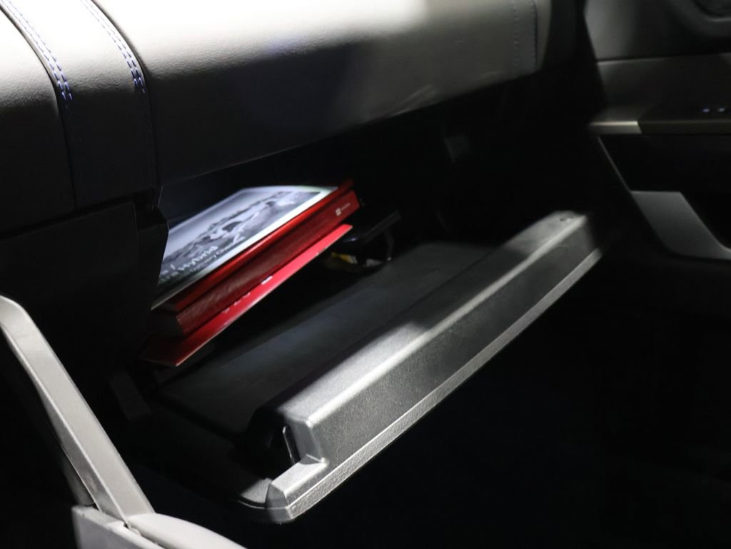 Used 2025 Toyota Tundra Platinum image 30