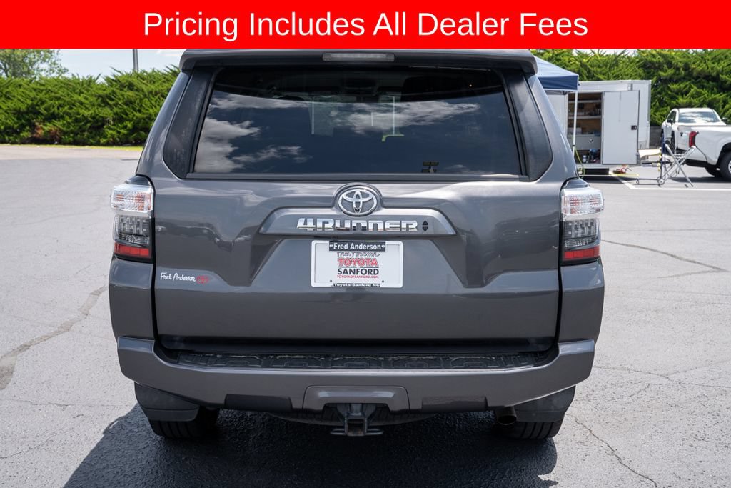 Used 2022 Toyota 4Runner SR5 RWD image 4