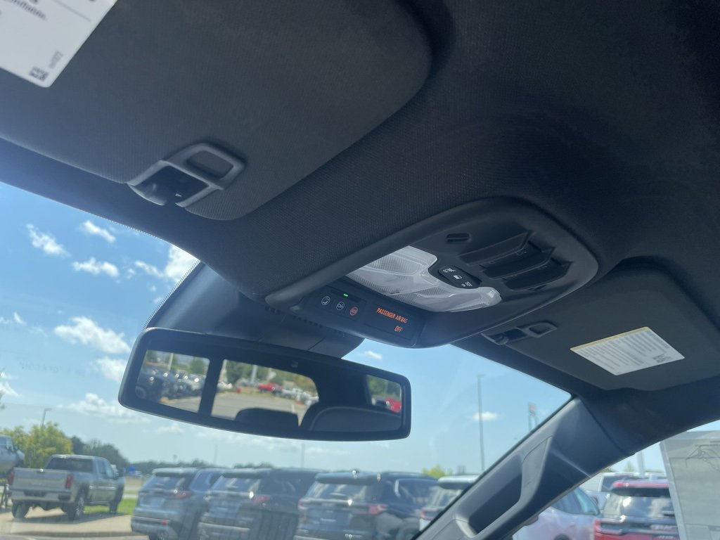 New 2026 GMC Canyon Denali image 23