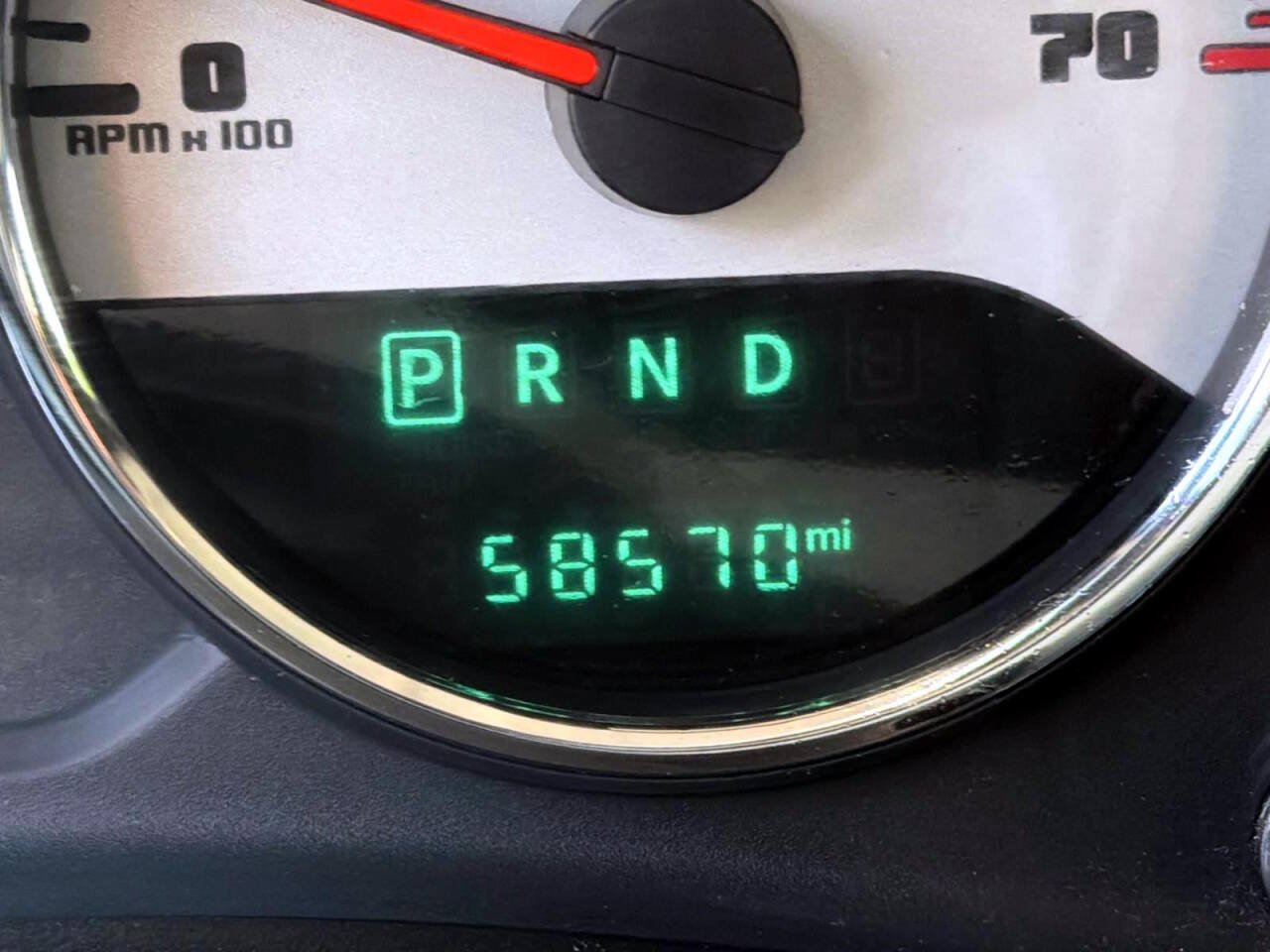 Used 2015 Jeep Wrangler Unlimited Sahara w/ Connectivity Group AWD/4WD image 23