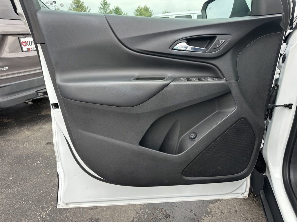 Used 2020 Chevrolet Equinox LT image 20