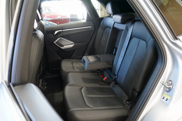 Used 2021 Audi Q3 2.0T Premium image 44