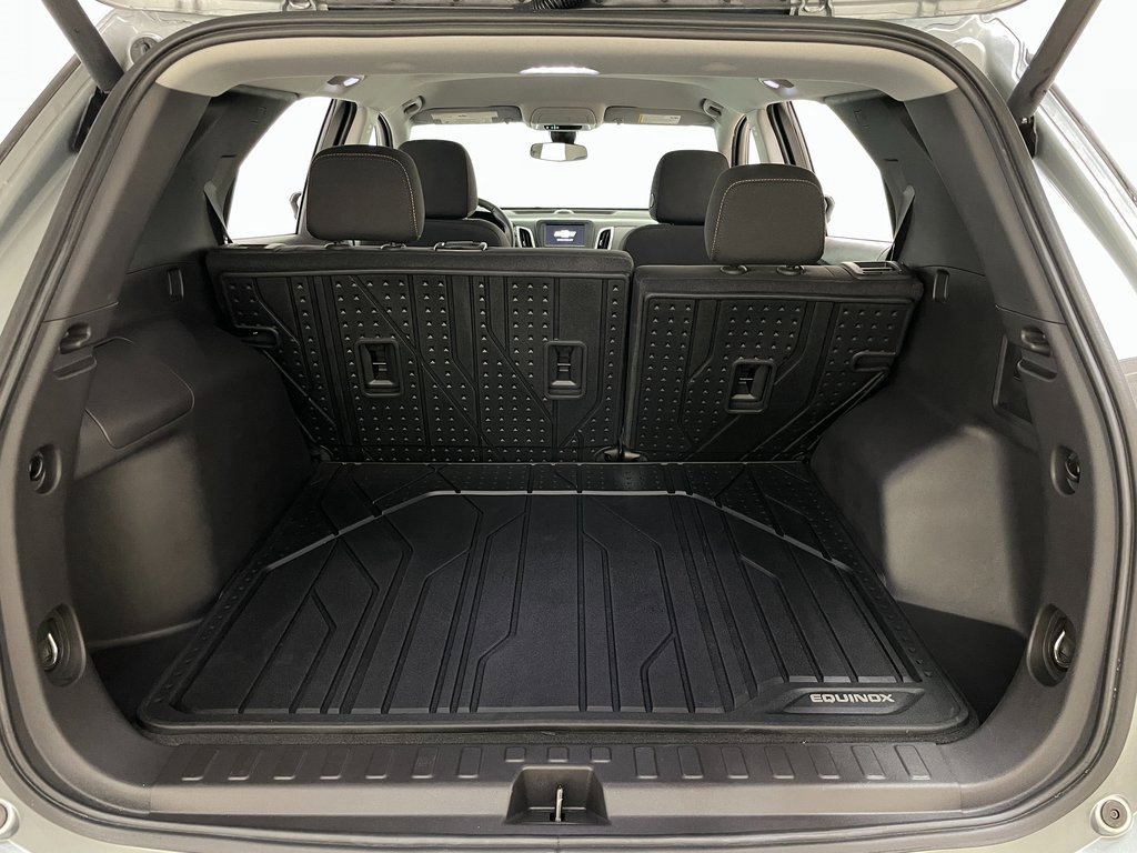Certified 2024 Chevrolet Equinox LT w/ LPO, Floor Liner Package image 43