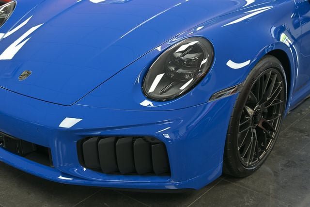 Used 2026 Porsche 911 Turbo S AWD/4WD image 4