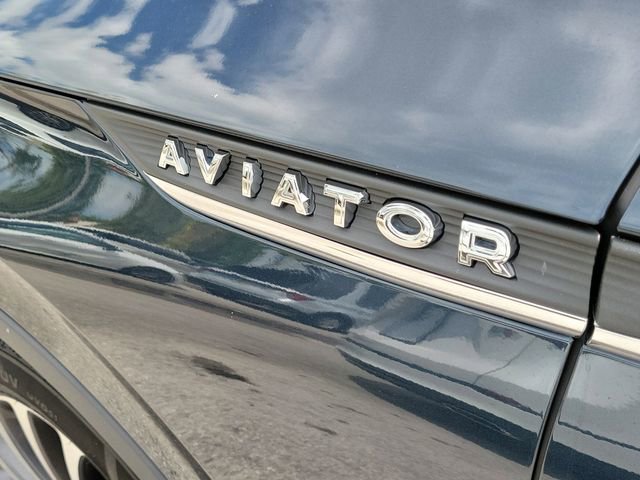 Certified 2023 Lincoln Aviator Reserve image 9