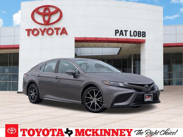 Used 2023 Toyota Camry SE