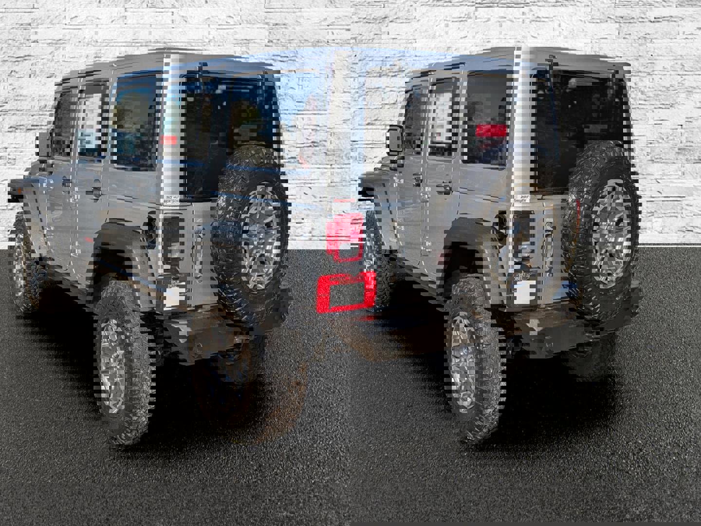 Used 2017 Jeep Wrangler Unlimited Rubicon w/ Connectivity Group image 11