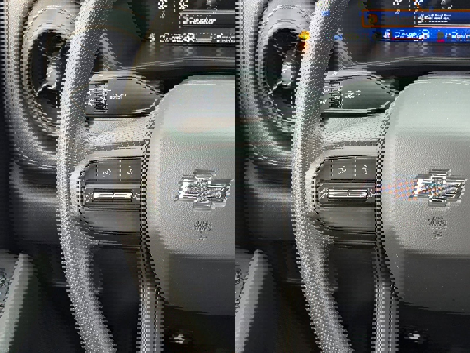 Used 2025 Chevrolet Colorado Trail Boss image 20