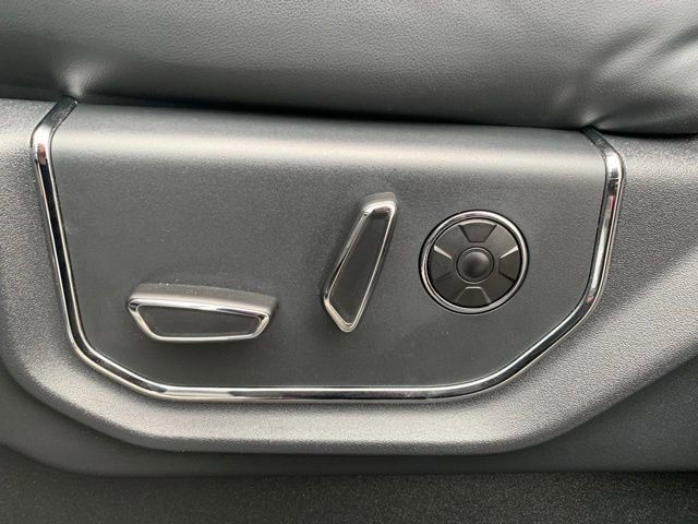 Certified 2024 Ford Expedition Max Platinum AWD/4WD image 16
