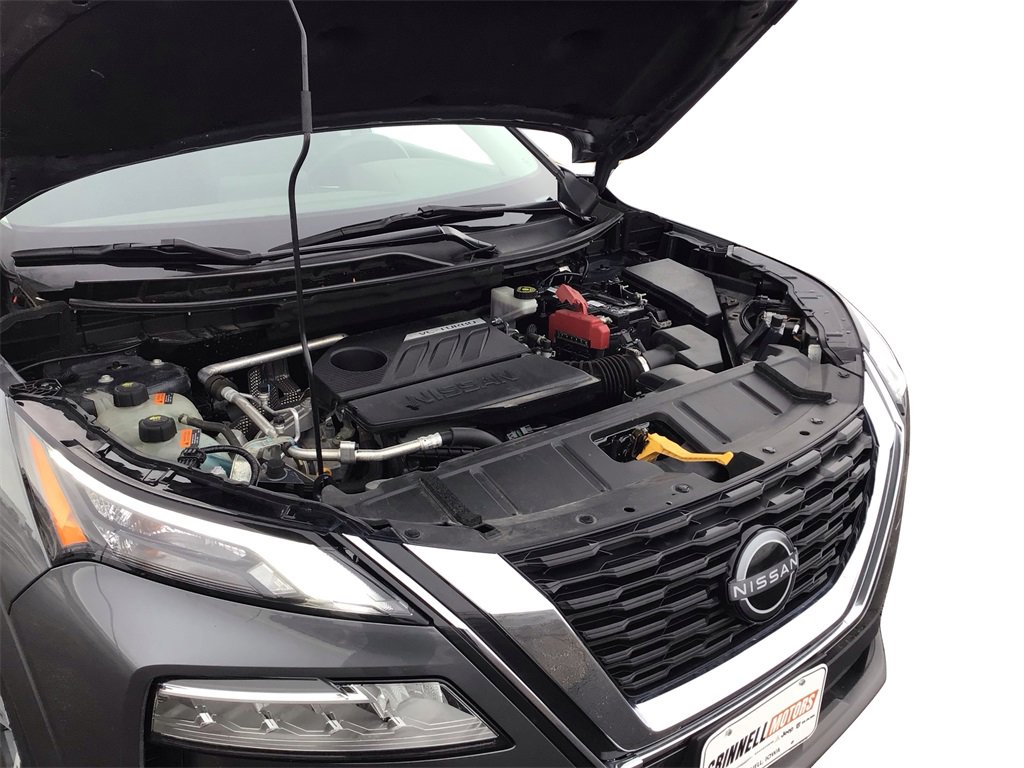 Used 2023 Nissan Rogue SV image 11