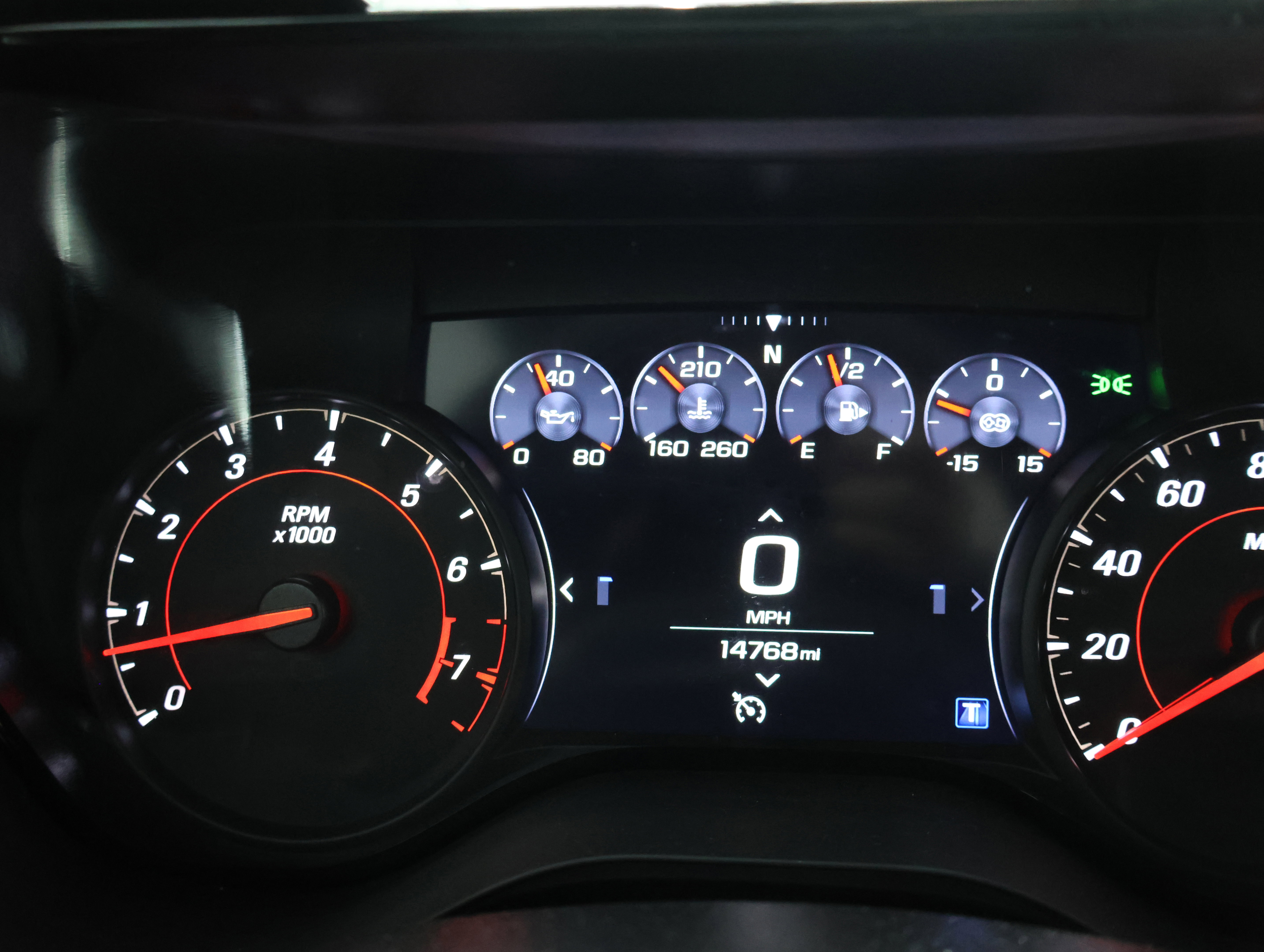 Used 2021 Chevrolet Camaro ZL1 RWD image 10