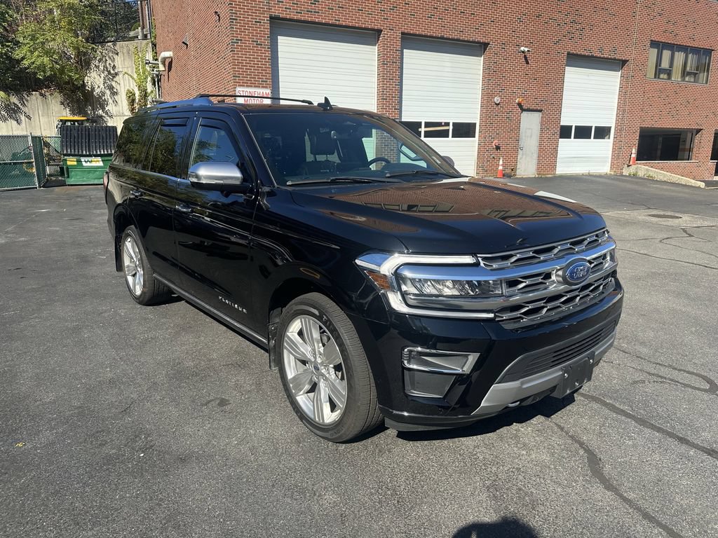 Used 2022 Ford Expedition Platinum AWD/4WD image 3