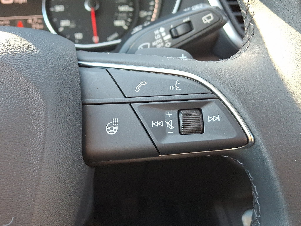 Certified 2023 Audi Q5 2.0T Premium AWD/4WD image 23