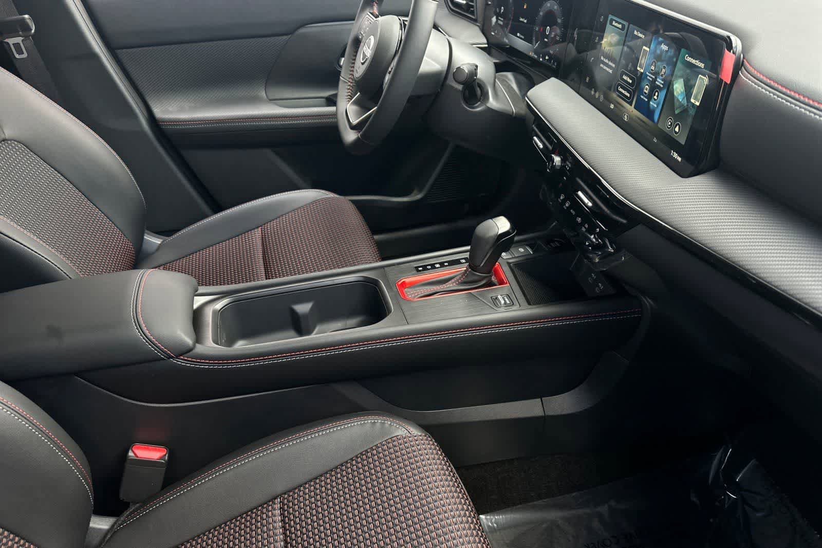 New 2026 Nissan Kicks SR w/ Illumination Package image 18