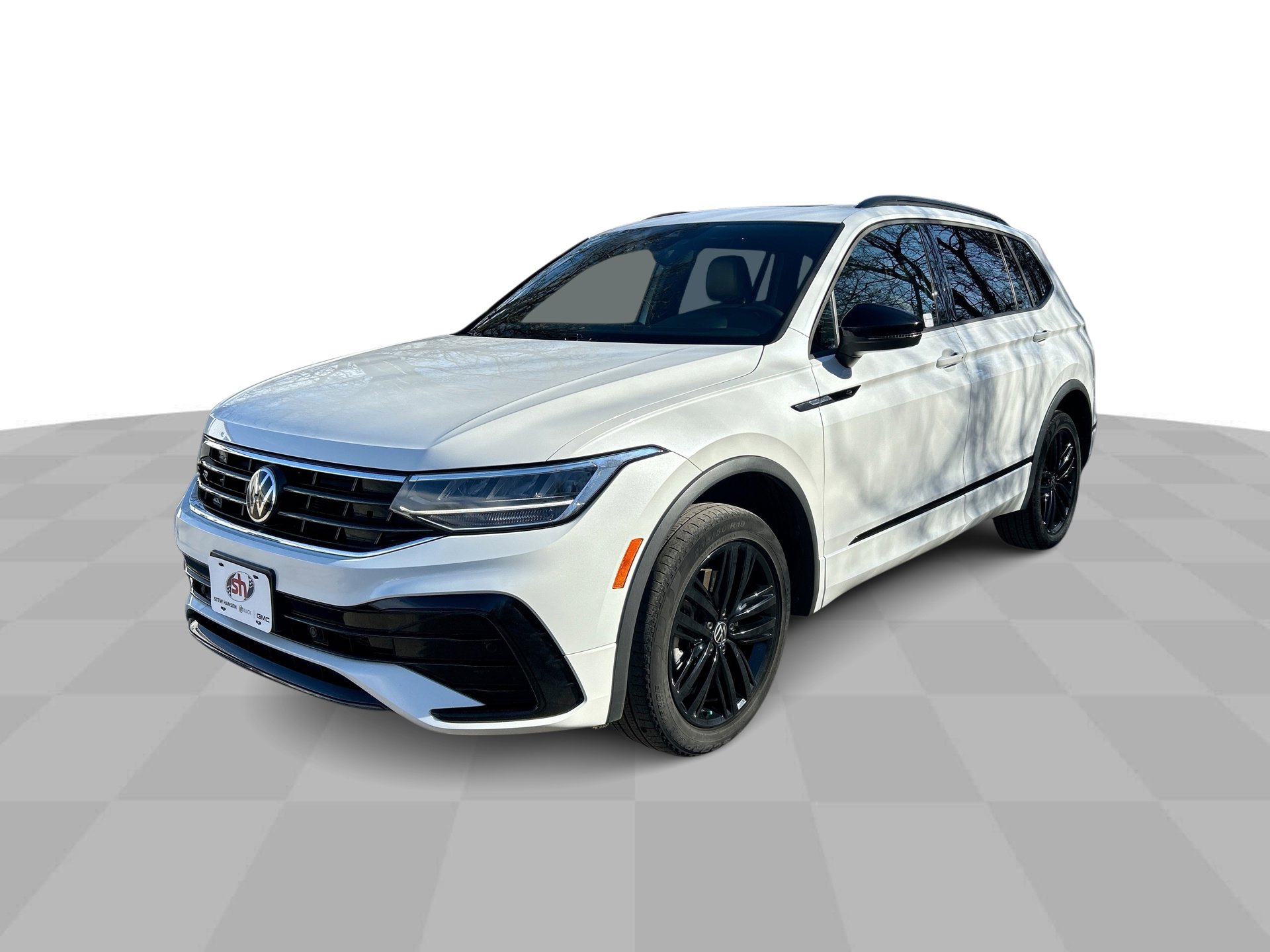 Used 2022 Volkswagen Tiguan SE R-Line image 5