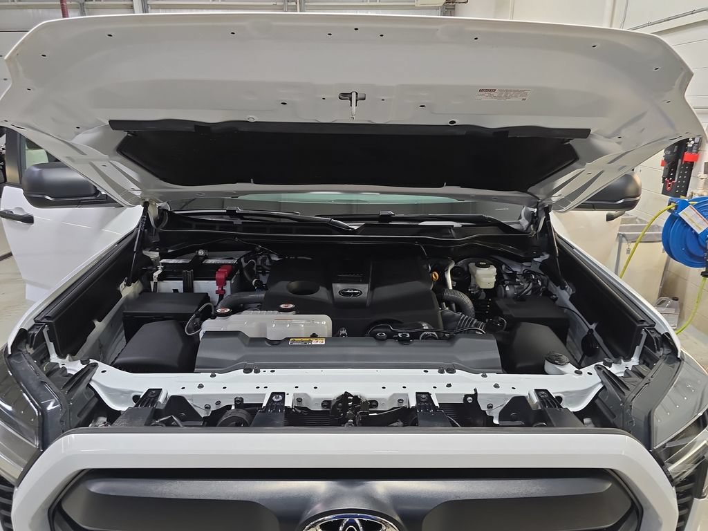 Certified 2025 Toyota Tundra SR5 AWD/4WD image 32