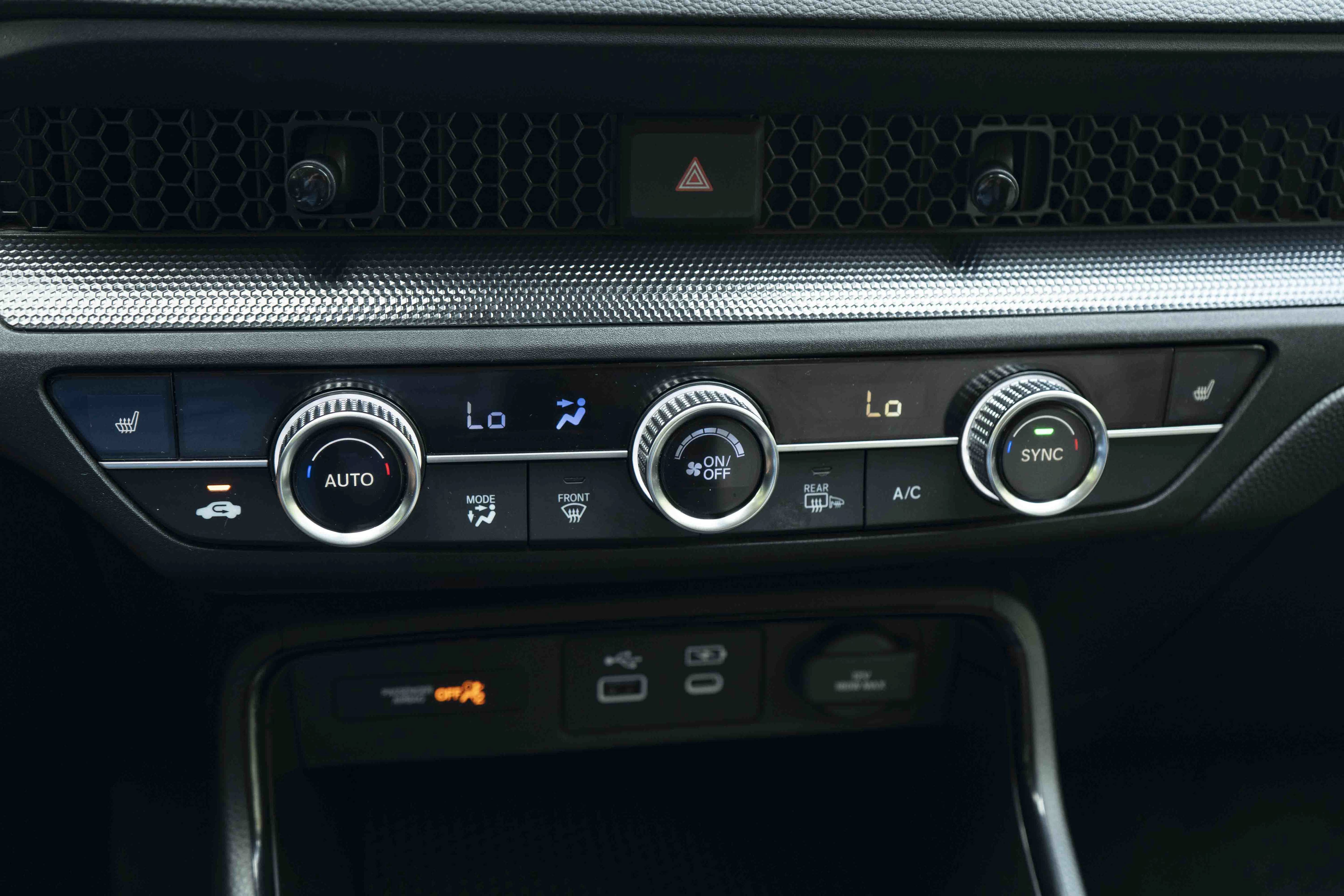 Certified 2025 Honda CR-V EX image 31