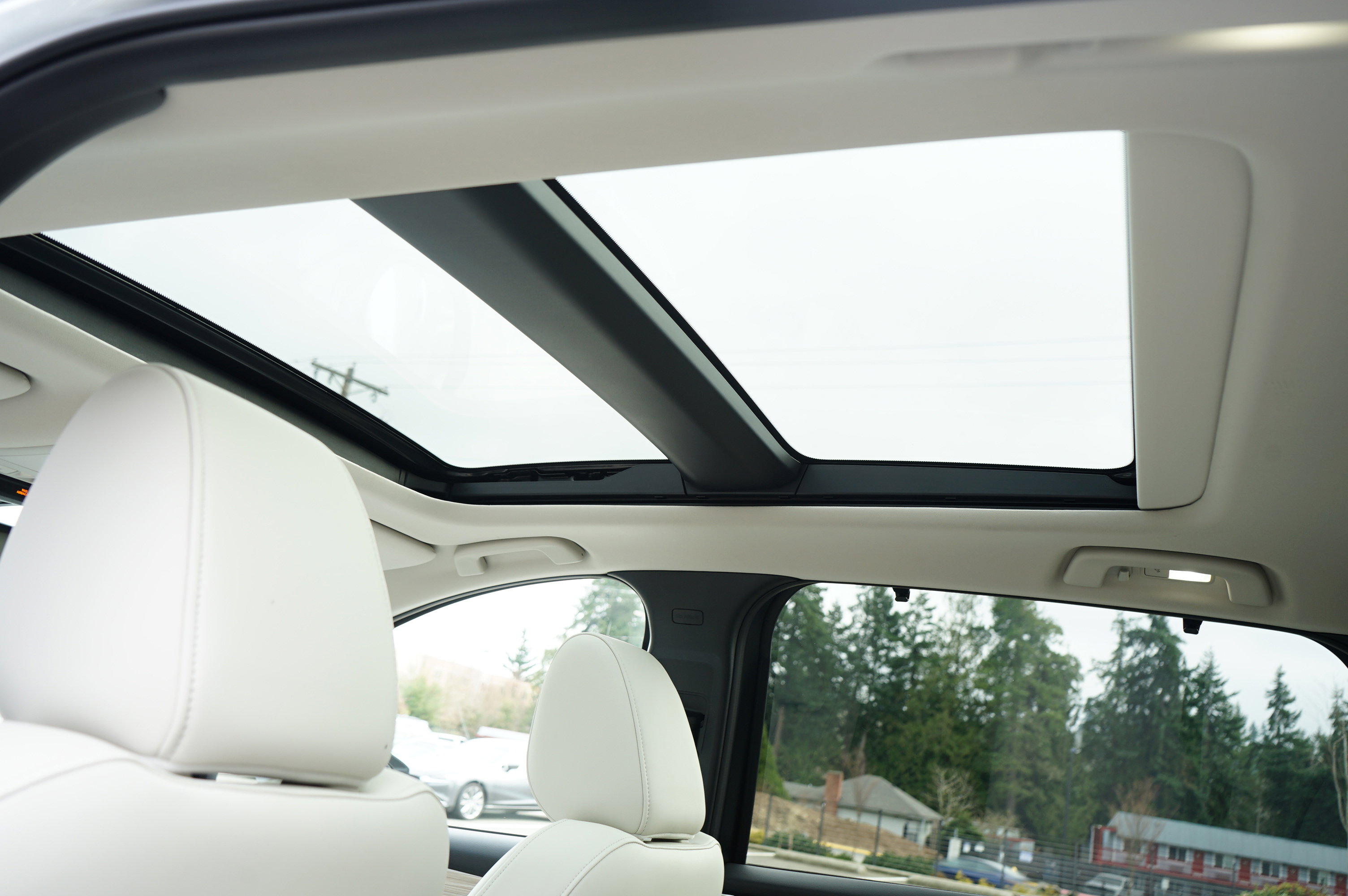 Certified 2025 MAZDA CX-90 3.3 Turbo S w/ Premium Package image 16