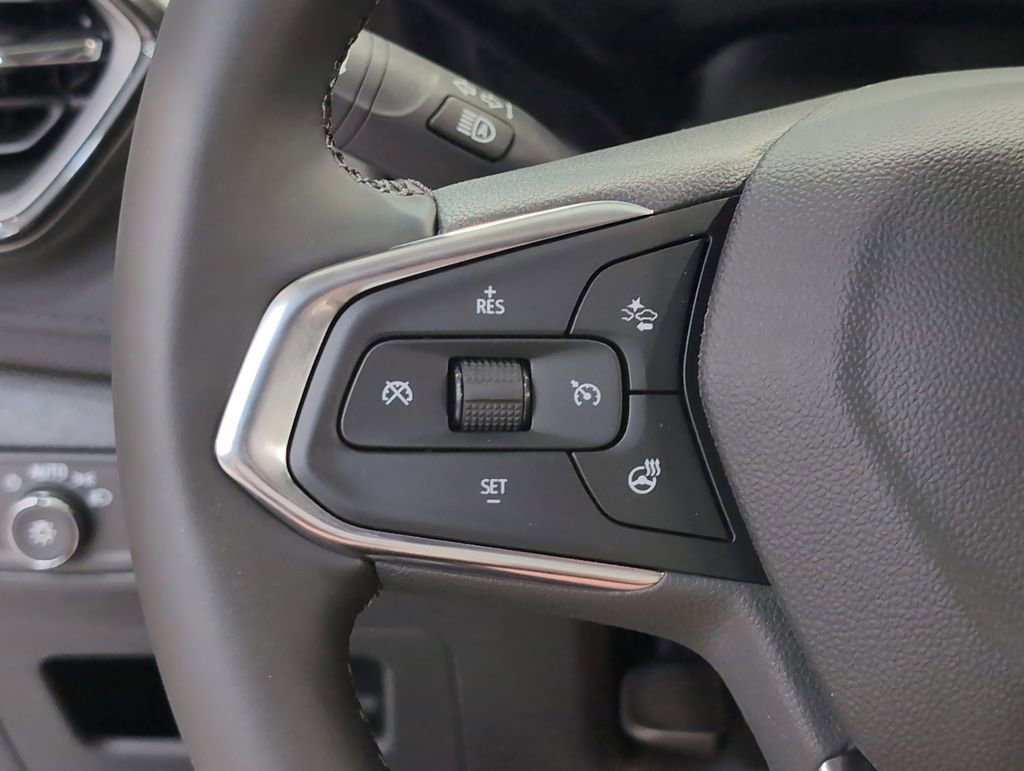 New 2026 Chevrolet TrailBlazer LT FWD image 25