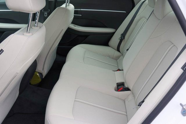 New 2026 Hyundai Sonata SE FWD image 12