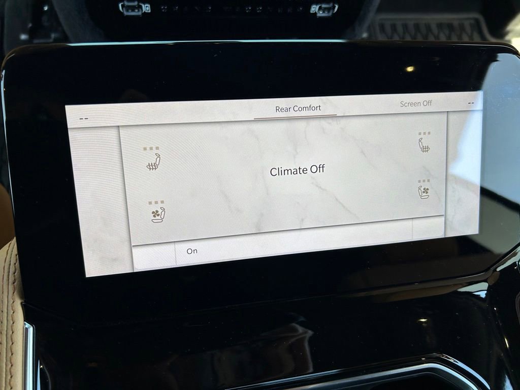 Used 2024 Jeep Grand Wagoneer Series III w/ Rear Seat Video Group 1 AWD/4WD image 47