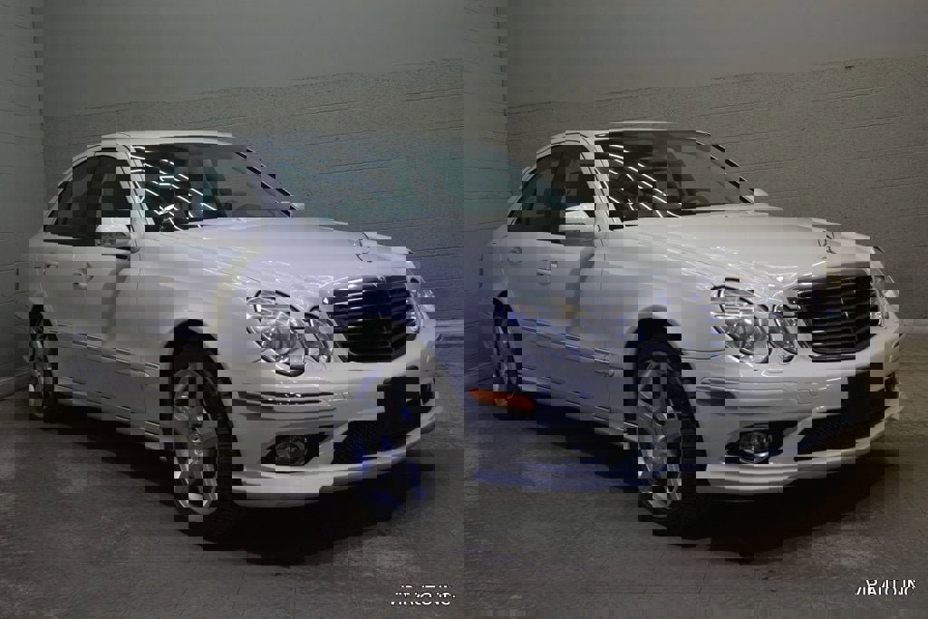 Used 2009 Mercedes-Benz E 550 Sedan image 1